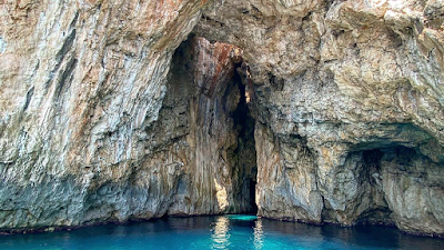 Leuca Explorer