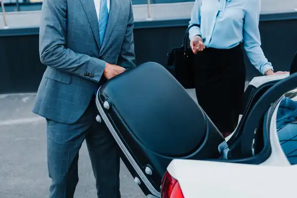 Transfer aeroporto da Lecce con NCC – auto privata per Brindisi e Bari